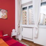 Rent a room of 220 m² in Roma