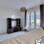 Rent 3 bedroom apartment of 54 m² in Échirolles