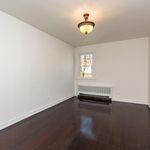 Rent 3 bedroom apartment of 139 m² in New York City