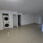 Rent 2 bedroom apartment of 1220 m² in Weston