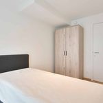 Huur 2 slaapkamer appartement van 65 m² in Evere