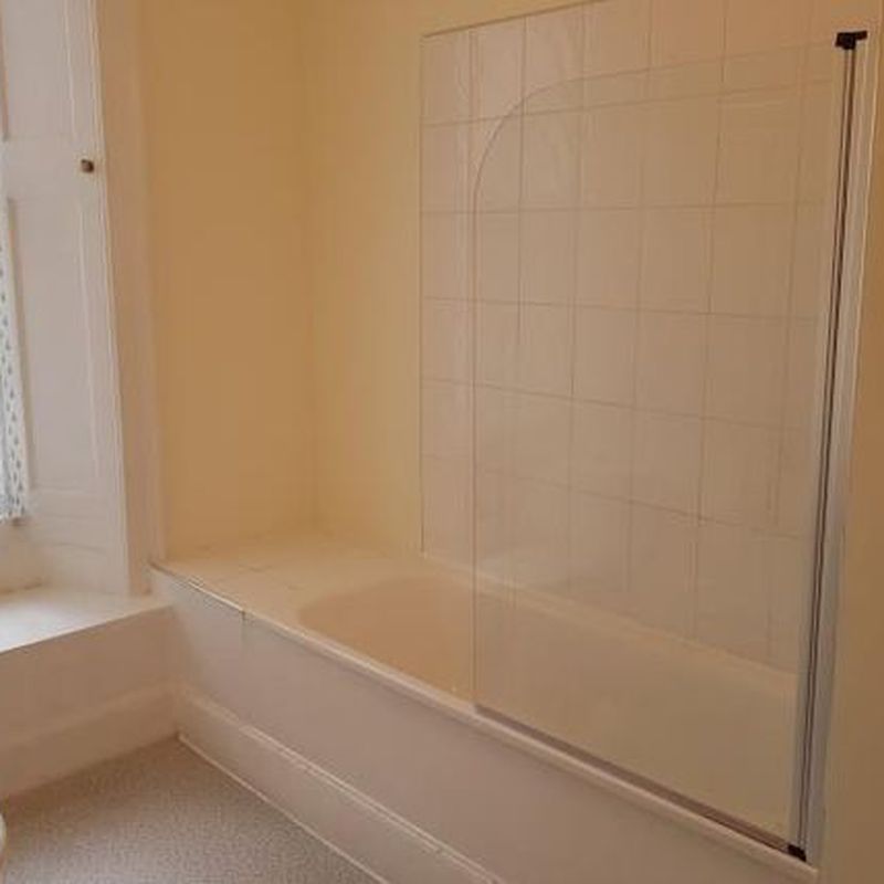Flat to rent in High Street, Kirkcaldy KY1 Port Brae