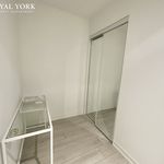 Appartement de 742 m² avec 2 chambre(s) en location à Old Toronto