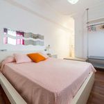 Rent a room of 75 m² in Cheste