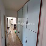 Affitto 5 camera appartamento di 117 m² in Venezia