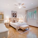 Rent 6 bedroom house of 483 m² in Marbella