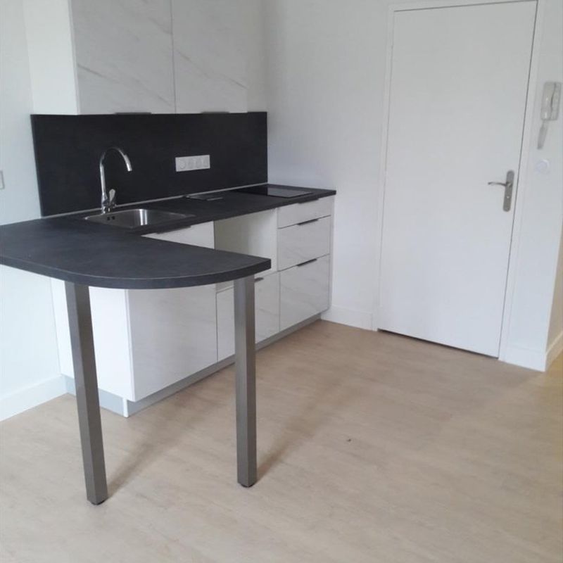 Location Appartement Bourg-en-Bresse 01000 Ain - 1 pièce  19 m2  à 488 euros