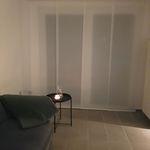 Miete 2 Schlafzimmer wohnung von 40 m² in Köln