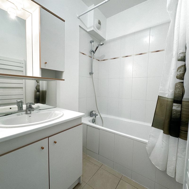 Appartement T2 en duplex de 37.95 m² avec petite terrasse privative devant à Saint witz (95470) Vémars