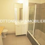 Rent 1 bedroom apartment of 40 m² in ROQUEBRUNE SUR ARGENS
