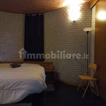 Affitto 4 camera appartamento di 157 m² in Borgofranco d'Ivrea