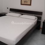 Affitto 5 camera appartamento di 120 m² in Castel Volturno