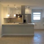 Rent 2 bedroom apartment of 80 m² in Pinellas
