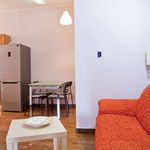 Rent a room of 70 m² in Roma