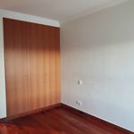 Rent 2 bedroom apartment of 98 m² in Lisboa