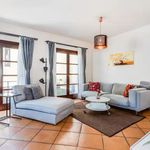 Rent 4 bedroom house of 224 m² in Benahavís