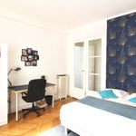 Rent a room of 73 m² in Paris