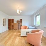 Wynajmij 3 sypialnię apartament z 67 m² w Cracow
