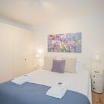 Rent 4 bedroom apartment of 57 m² in Porto