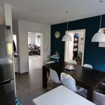 Bright, modern and recently renovated 3,5 rooms apartment with balcony