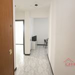 Rent 5 bedroom apartment of 79 m² in Genova