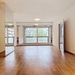 Miete 7 Schlafzimmer wohnung von 220 m² in Geneva