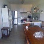 Affitto 5 camera casa di 220 m² in Reggio di Calabria