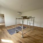 Rent 2 bedroom apartment of 105 m² in florence