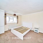 Rent 3 bedroom apartment in Grays