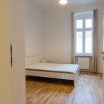 Rent 4 bedroom apartment of 85 m² in Berlin