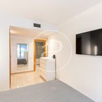 Rent 3 bedroom apartment of 118 m² in Badalona
