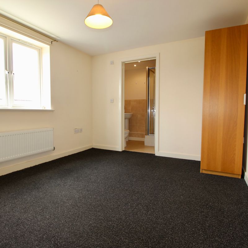 2 bedroom flat to rent Old Fletton