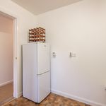 Rent 2 bedroom apartment of 83 m² in Lanark