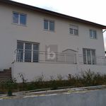 Rent 4 bedroom house of 120 m² in Pattigham