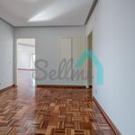 Rent 5 bedroom apartment of 183 m² in Oviedo