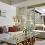 Rent 6 bedroom apartment of 270 m² in Saronida
