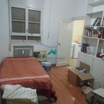 Alquilo 4 dormitorio apartamento de 181 m² en Madrid