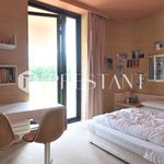 Rent 6 bedroom house of 290 m² in Bayonne