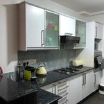 Rent 3 bedroom apartment of 1500 m² in Colombo