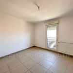Rent 2 bedroom apartment of 70 m² in Toulon