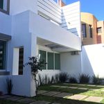 Rent 3 bedroom house of 312 m² in Xochimilco