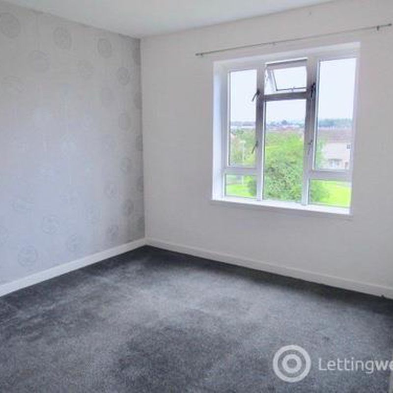 2 Bedroom Flat to Rent at East-Ayrshire, Kilmarnock-South, England Symington