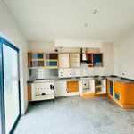 Rent 4 bedroom house of 220 m² in Palmela