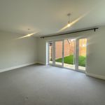 Rent 3 bedroom house in Aldershot