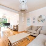 Rent 4 bedroom house of 133 m² in London