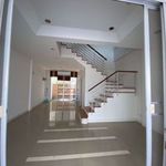 Rent 3 bedroom house of 185 m² in On Nut