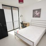Rent 2 bedroom apartment of 103 m² in Manchester