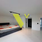 Rent 4 bedroom apartment of 195 m² in Vouliagmeni
