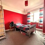 Rent 3 bedroom house in Holywell