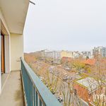 Appartement de 90 m² avec 3 chambre(s) en location à Montrouge